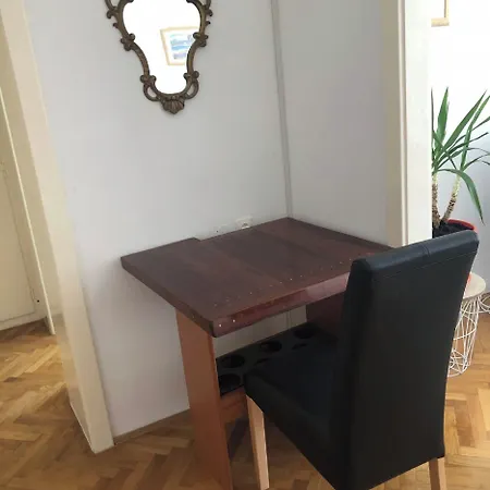 Apartament Ema *