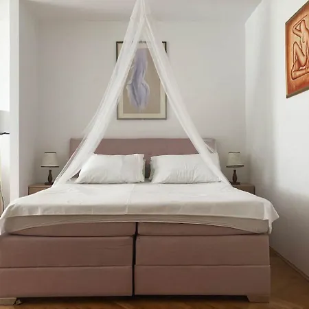 Apartament Ema *